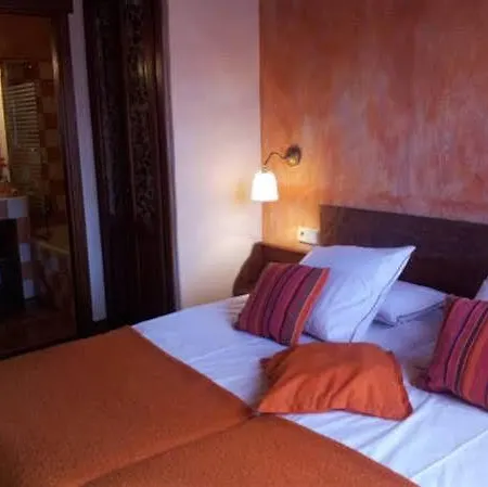 Casa Del Altozano Ferienhaus Barajas de Gredos